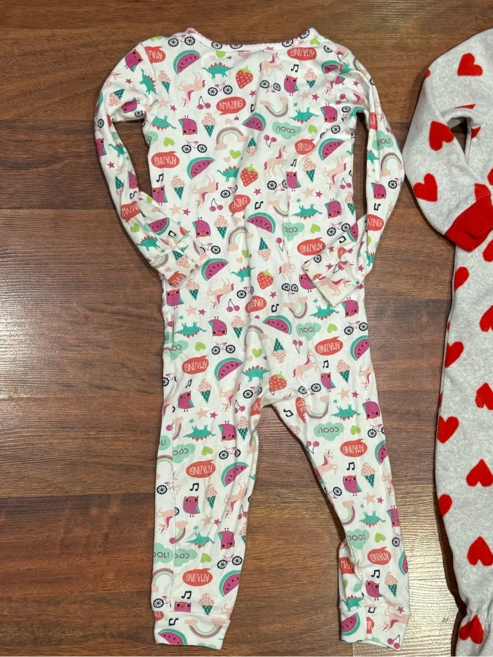 Carter's - Pajama Bundle in 2T - Fleece and Cotton, Zip Closure with Some Footed